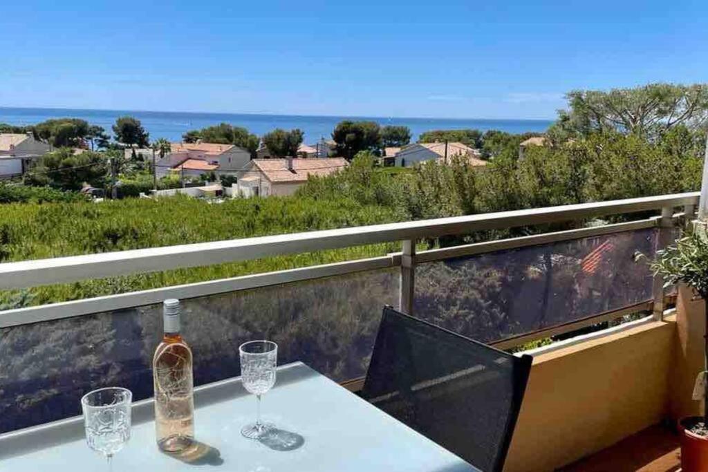 Appartement 2 Chambres Terrasse Vue Mer كاري-لو-رويه المظهر الخارجي الصورة